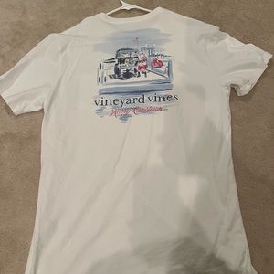 Vineyard Vines pocket t shirt